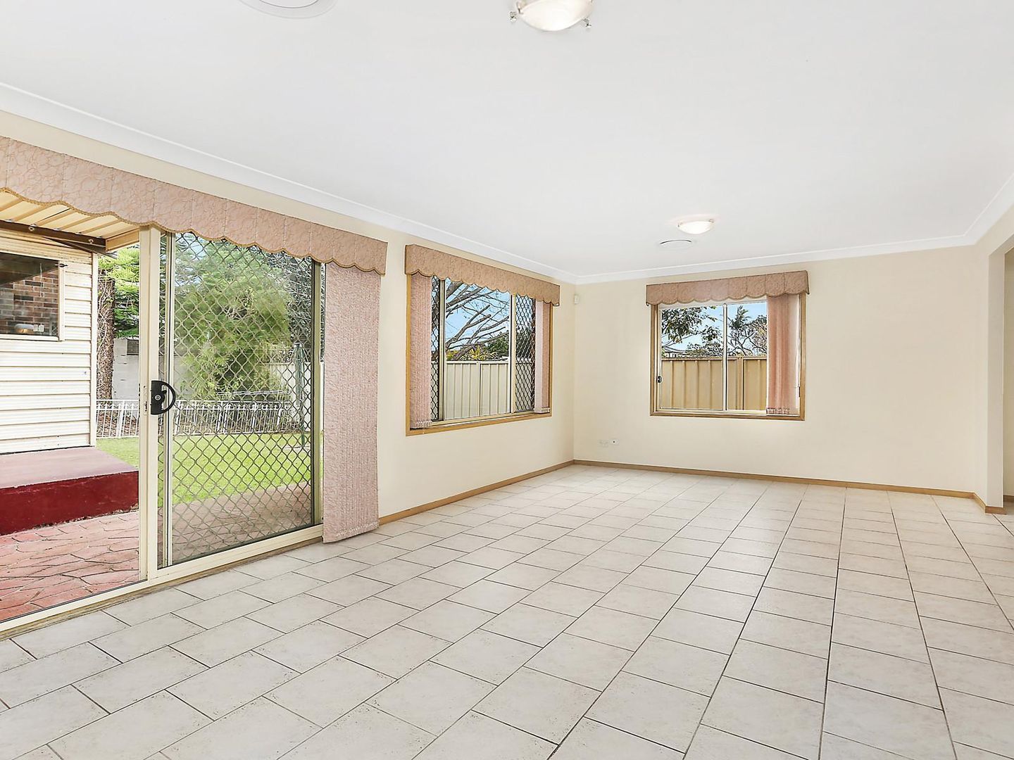 179 Dora Street, Hurstville NSW 2220, Image 2