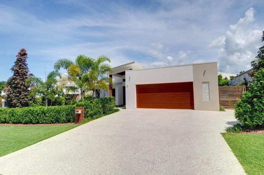 5 bedrooms House in 7 Goomburra Place BUDERIM QLD, 4556