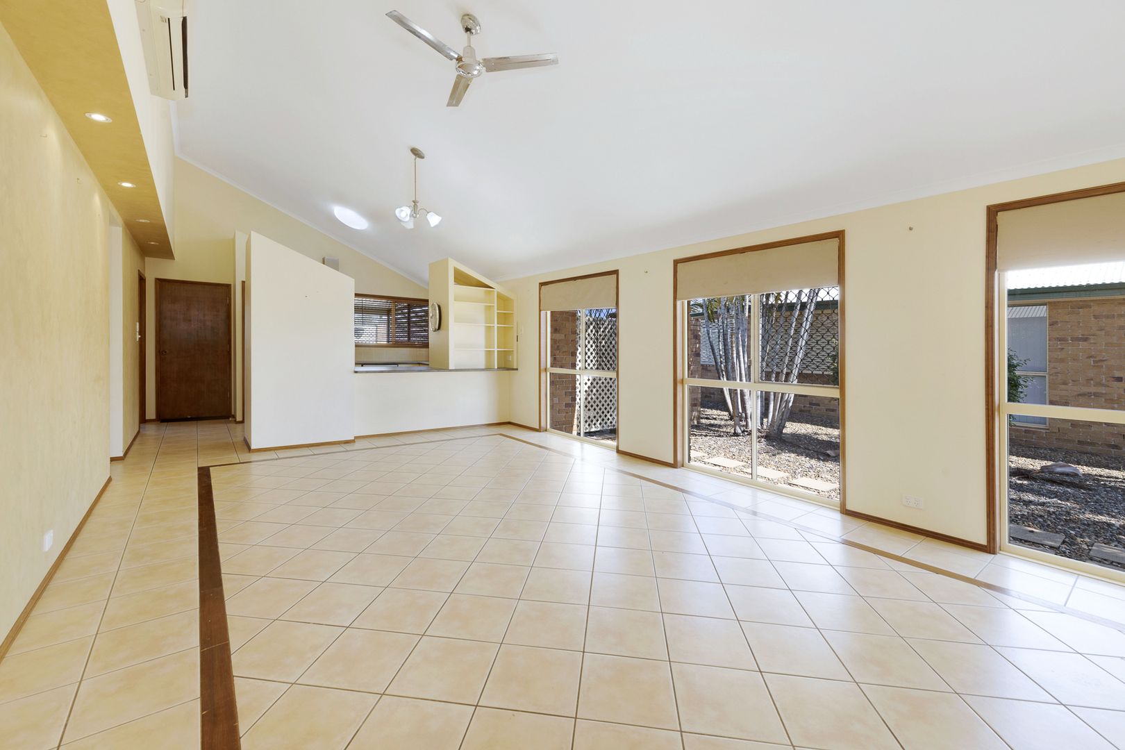 13/14 Stedman Street, Norville QLD 4670, Image 2