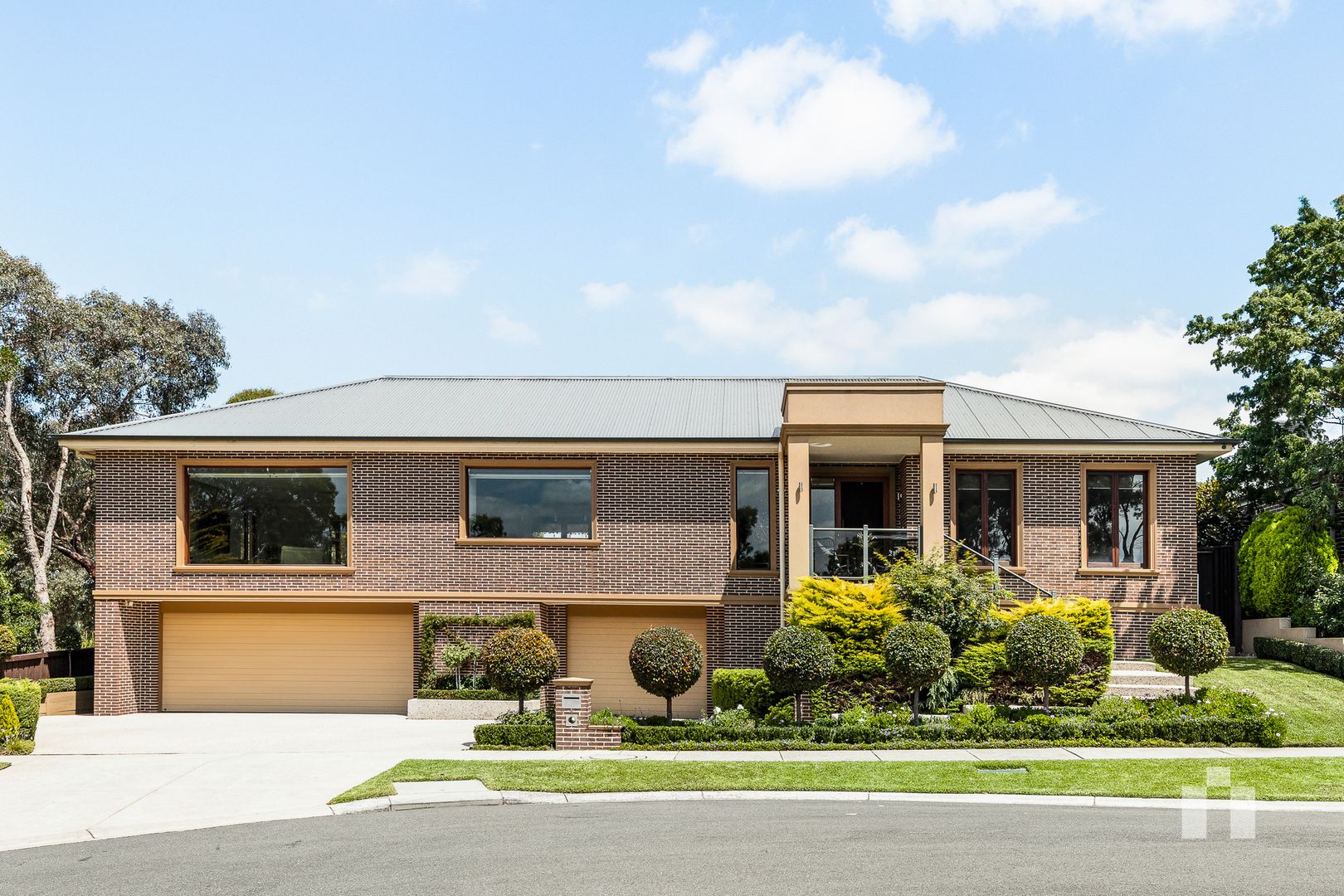 8 Gosford Court, Doreen VIC 3754, Image 1