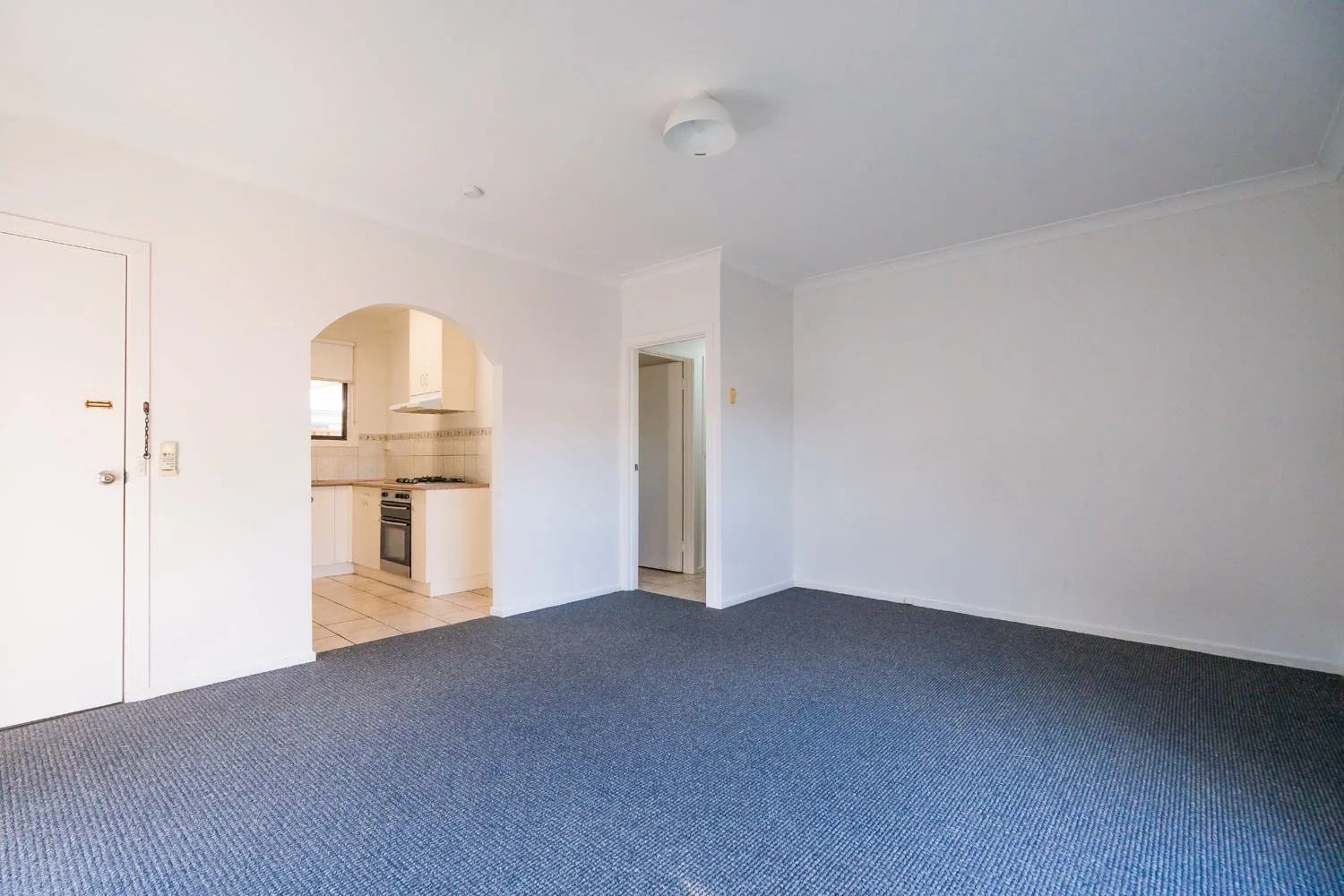 Additional image 2 of 9/415-419 Griffith Road, Lavington NSW 2641