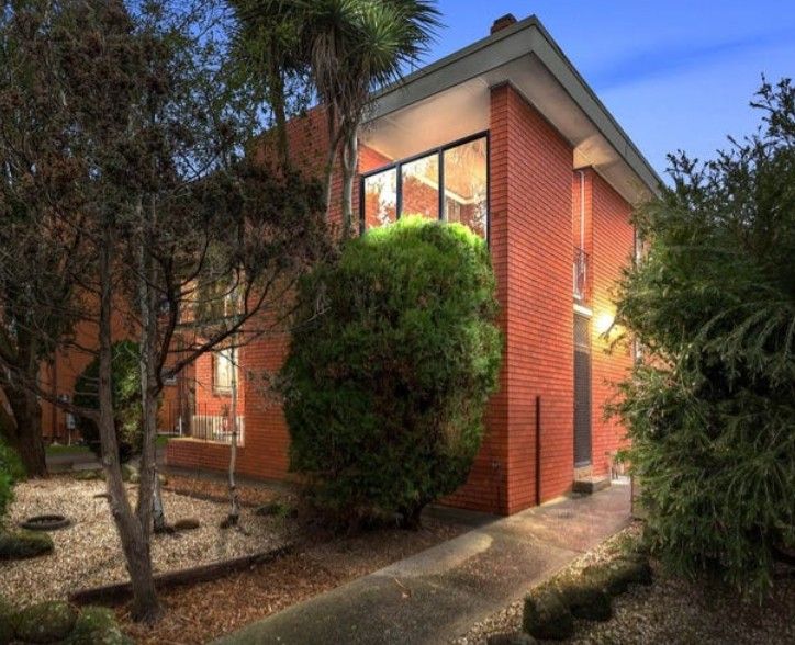 2 bedrooms Apartment / Unit / Flat in 1/79 Haines Street HAWTHORN VIC, 3122