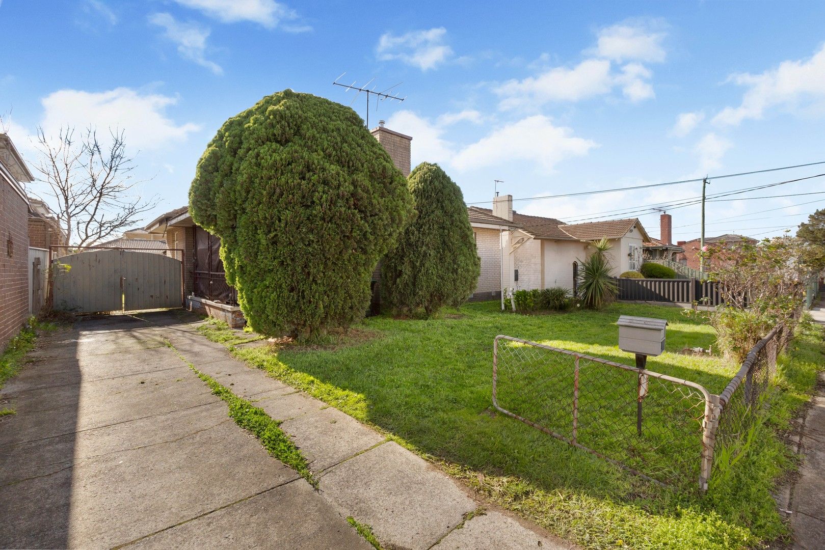 3 bedrooms House in 42 Gerbert Street BROADMEADOWS VIC, 3047