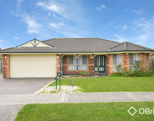 2 Wicklow Drive, Cranbourne VIC 3977