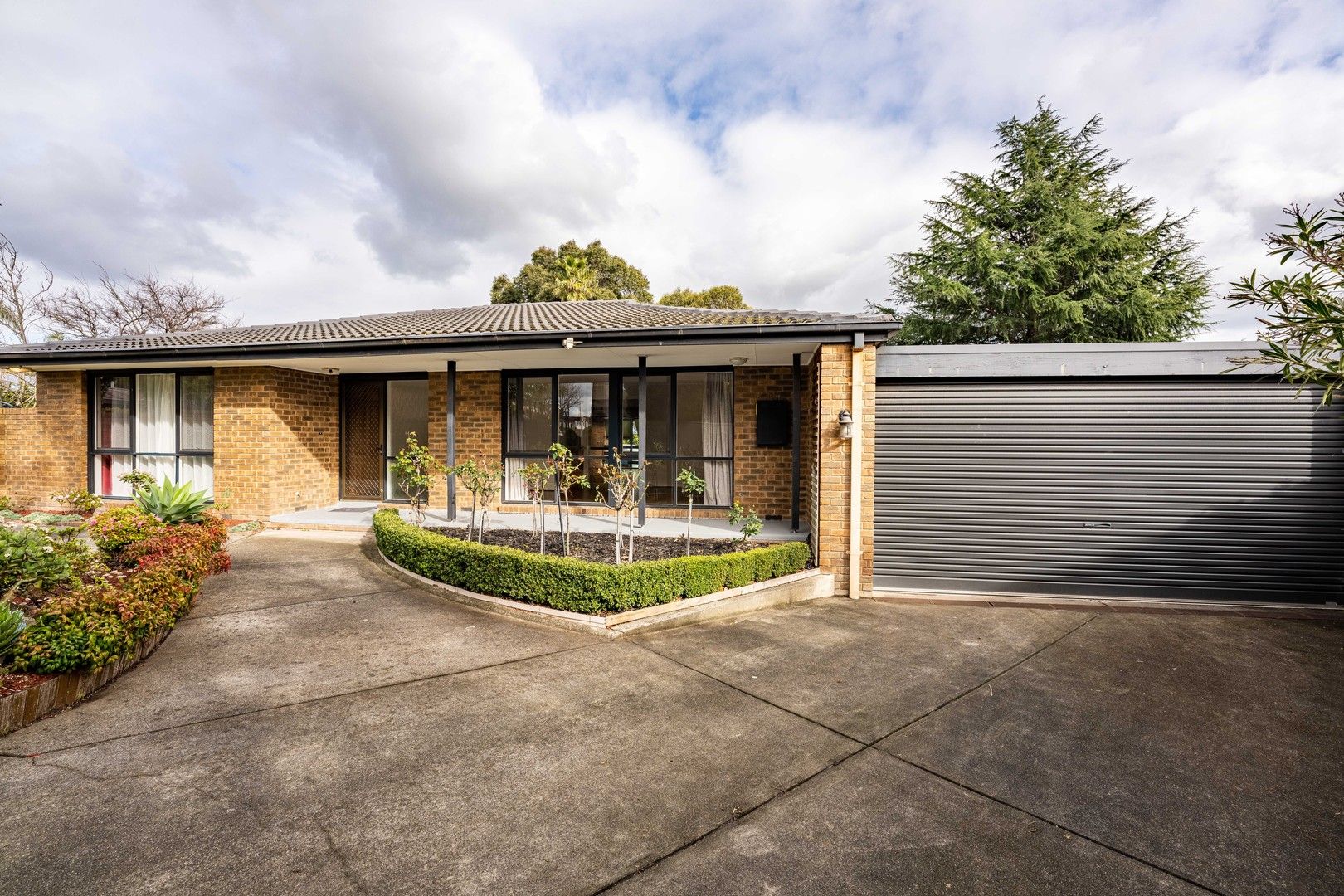 4 bedrooms House in 114 Kidderminster Drive WANTIRNA VIC, 3152