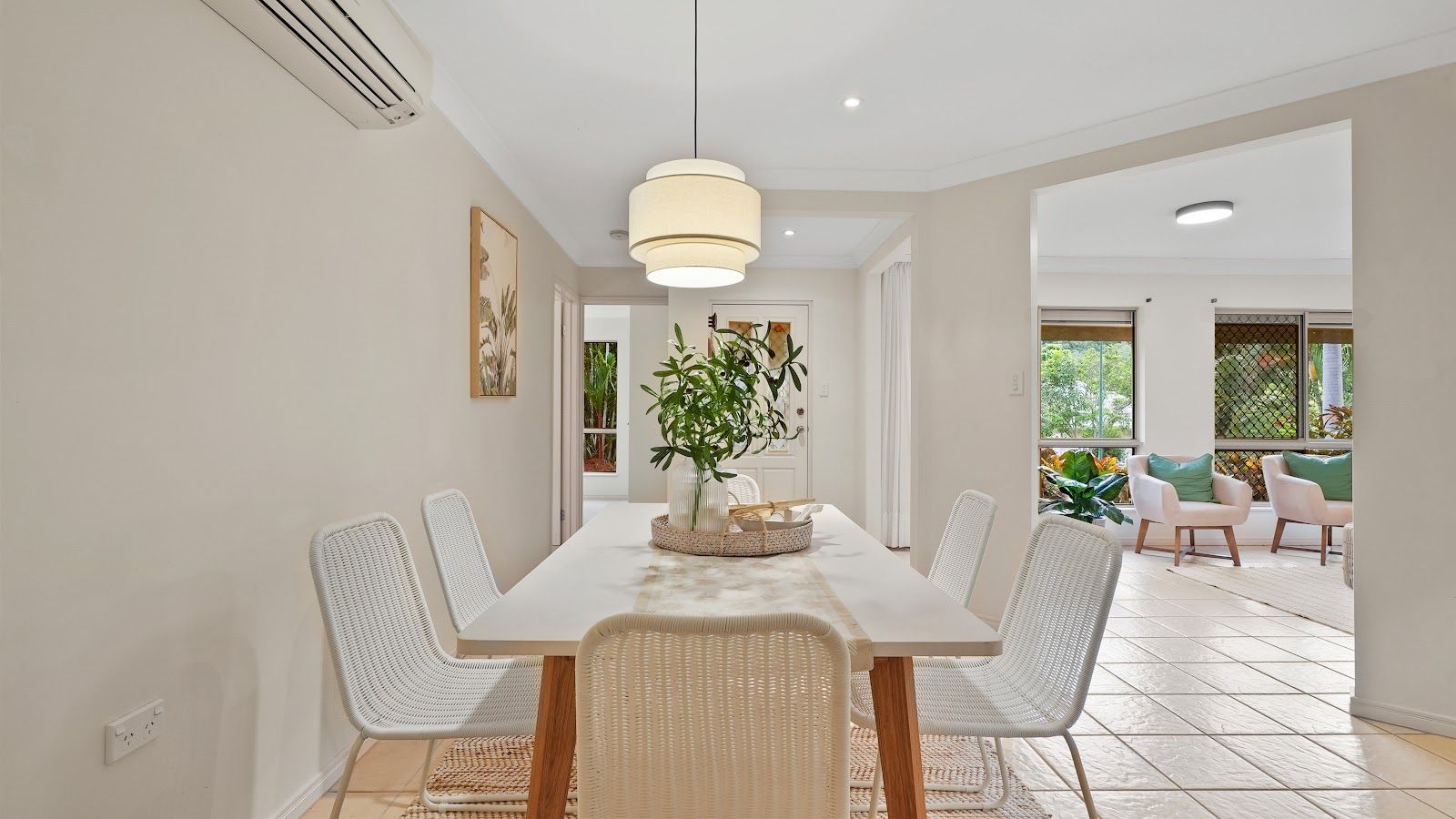 3 Gavin Hamilton Close, Redlynch QLD 4870, Image 2