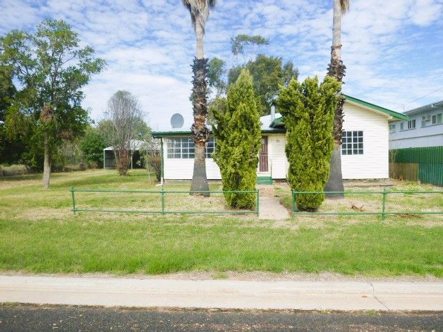 33-35 Moore Street, Dirranbandi QLD 4486, Image 0