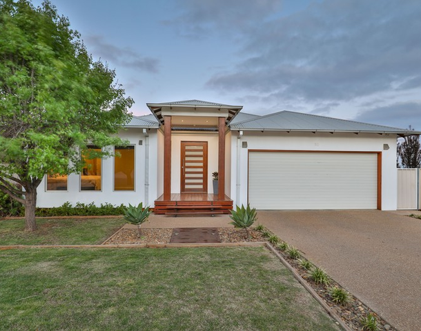 12 Casuarina Way, Buronga NSW 2739