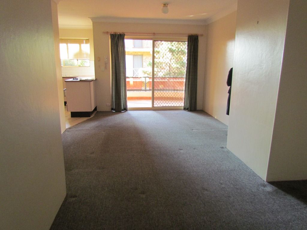 7/275 Dunmore Street, Pendle Hill NSW 2145, Image 2
