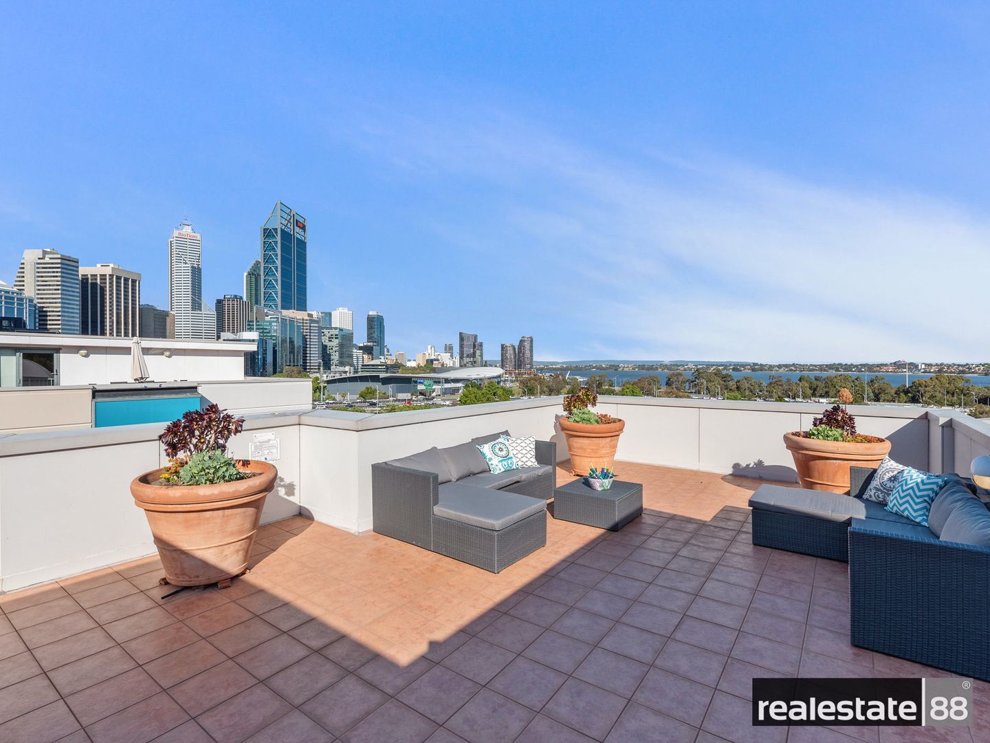 22/128 Mounts Bay Road, Perth WA 6000, Image 1