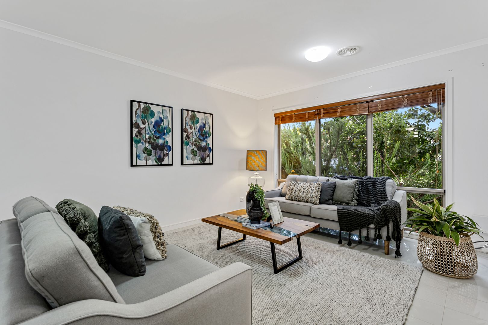 12 Dresden Drive, Waterways VIC 3195, Image 1