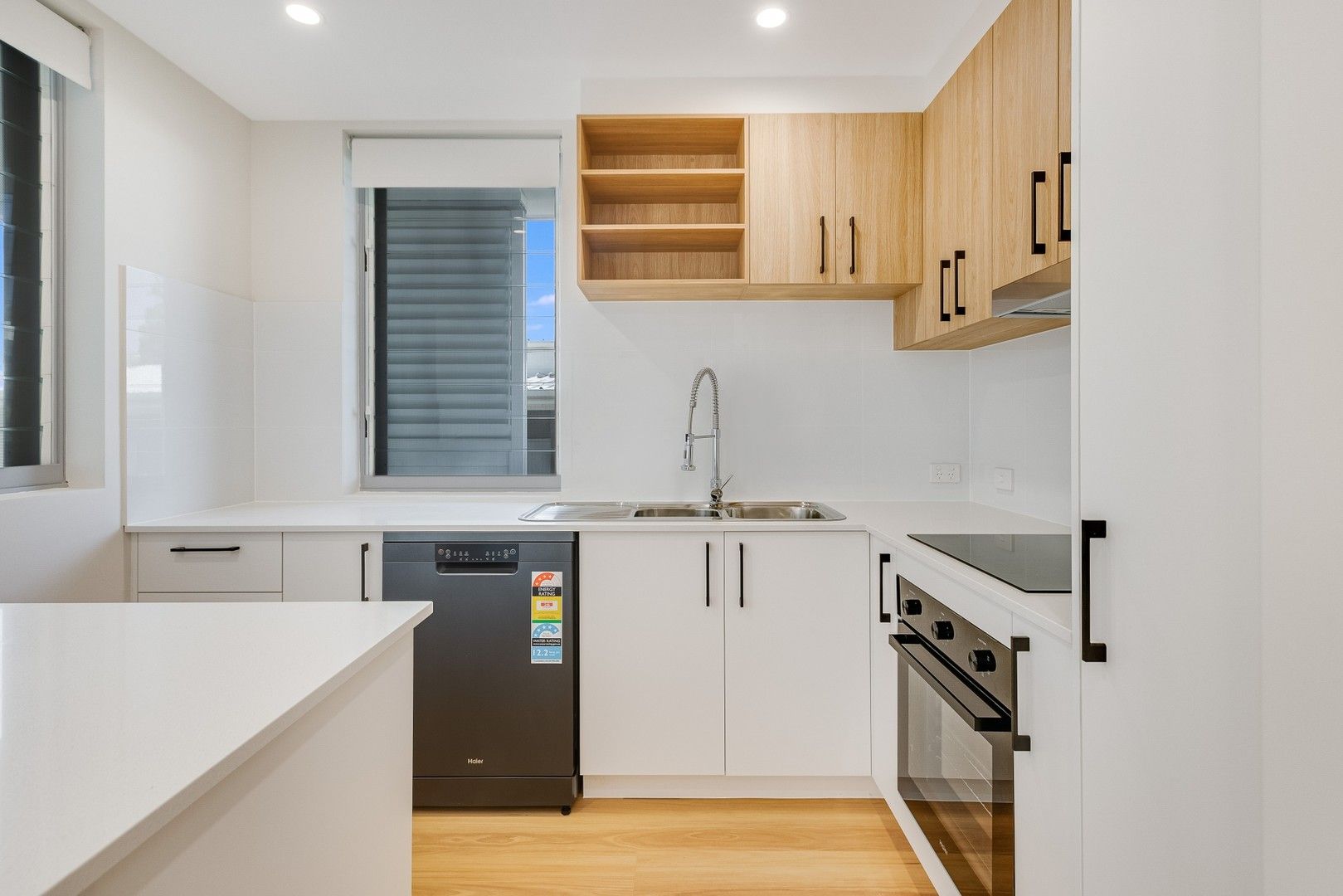 2 bedrooms Apartment / Unit / Flat in 13/36 Dry Dock Road TWEED HEADS SOUTH NSW, 2486