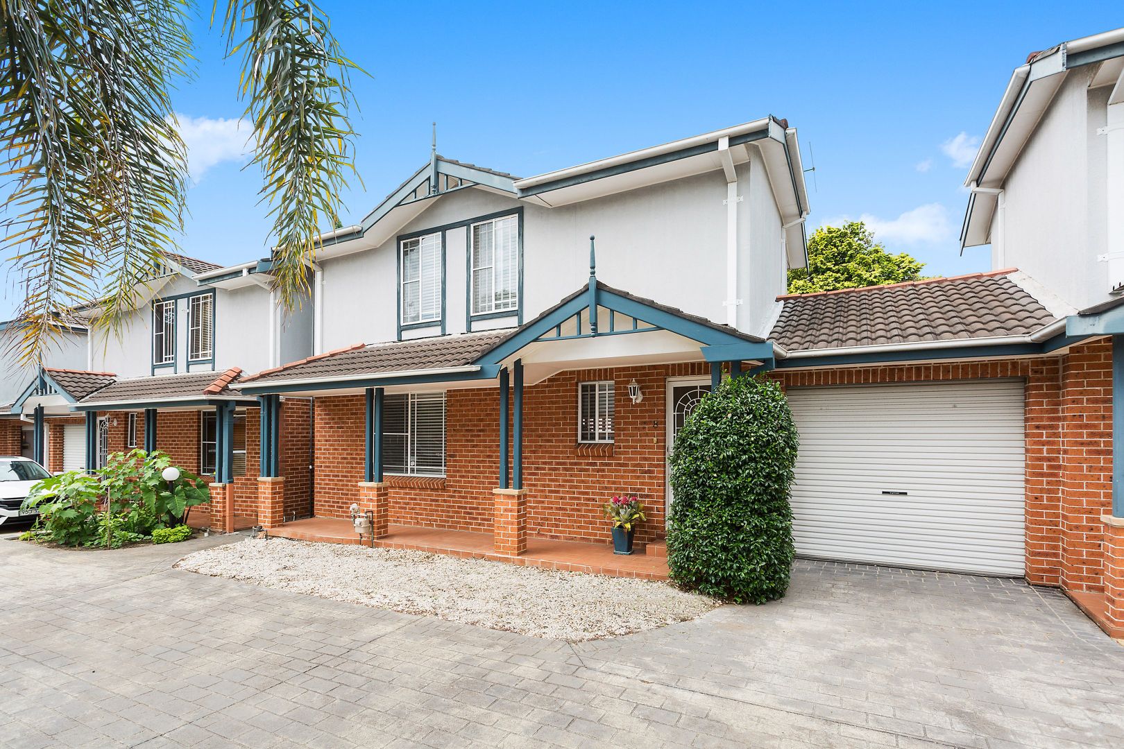 8/586 Forest Road, Bexley NSW 2207
