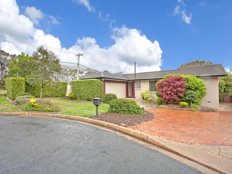 10 Lyle Place, CHIFLEY ACT 2606, Image 1