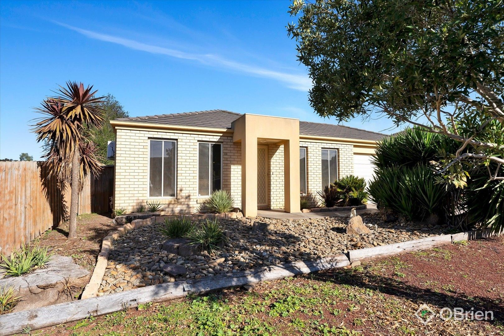 3 bedrooms House in 14 Tandara Circuit MELTON WEST VIC, 3337