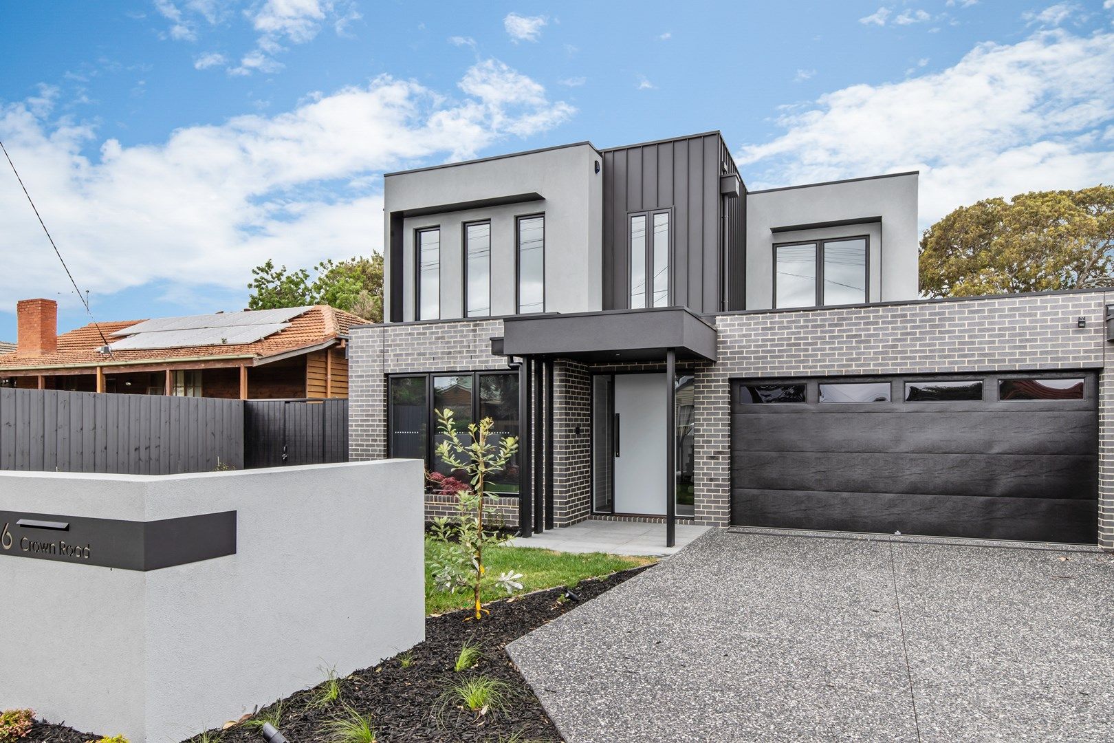 4 bedrooms Townhouse in 16 Crown Road BONBEACH VIC, 3196