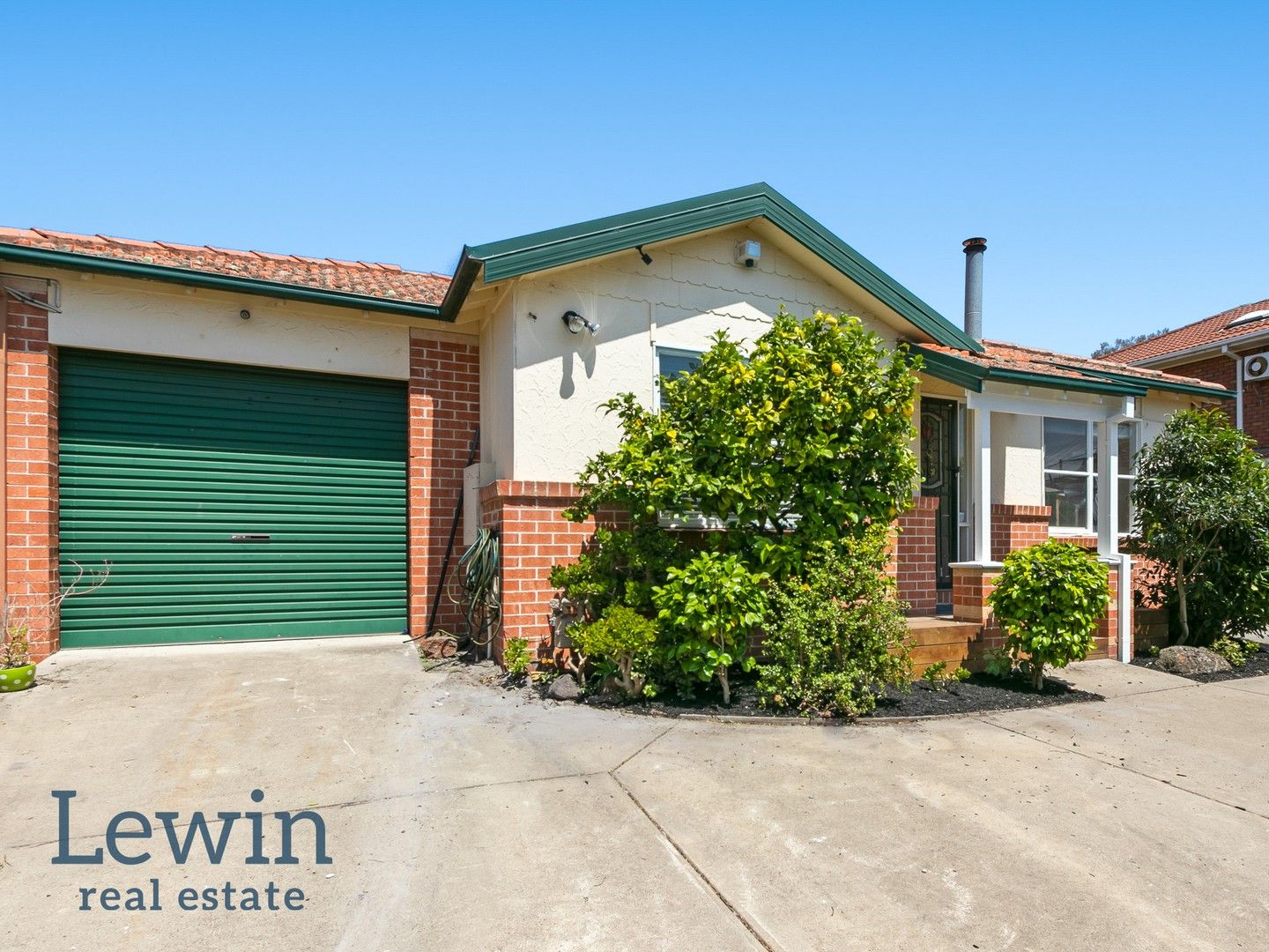 3 bedrooms House in 129A Warrigal Road MENTONE VIC, 3194