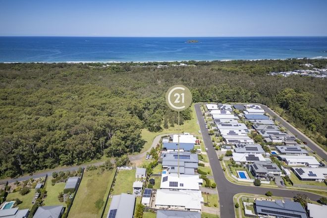 Picture of 7 Ivory Circuit, SAPPHIRE BEACH NSW 2450