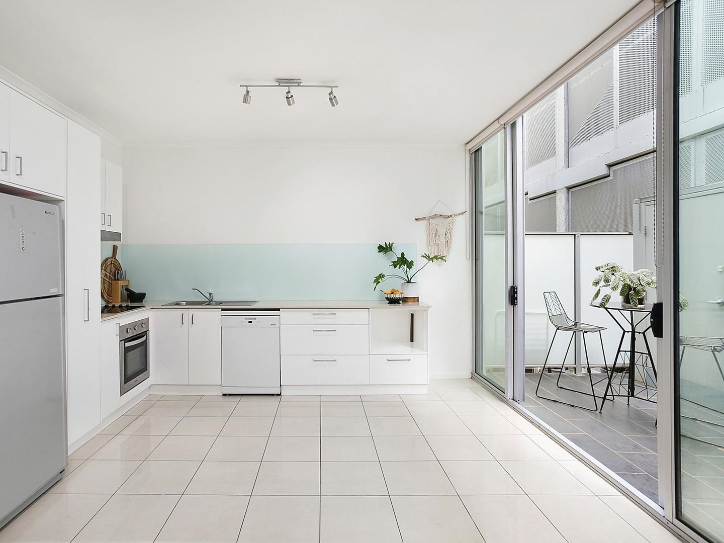 1 Swallow Lane Footscray Vic 3011 Domain