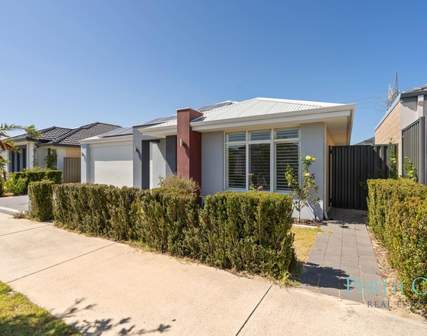 9 Halite Way, Treeby WA 6164