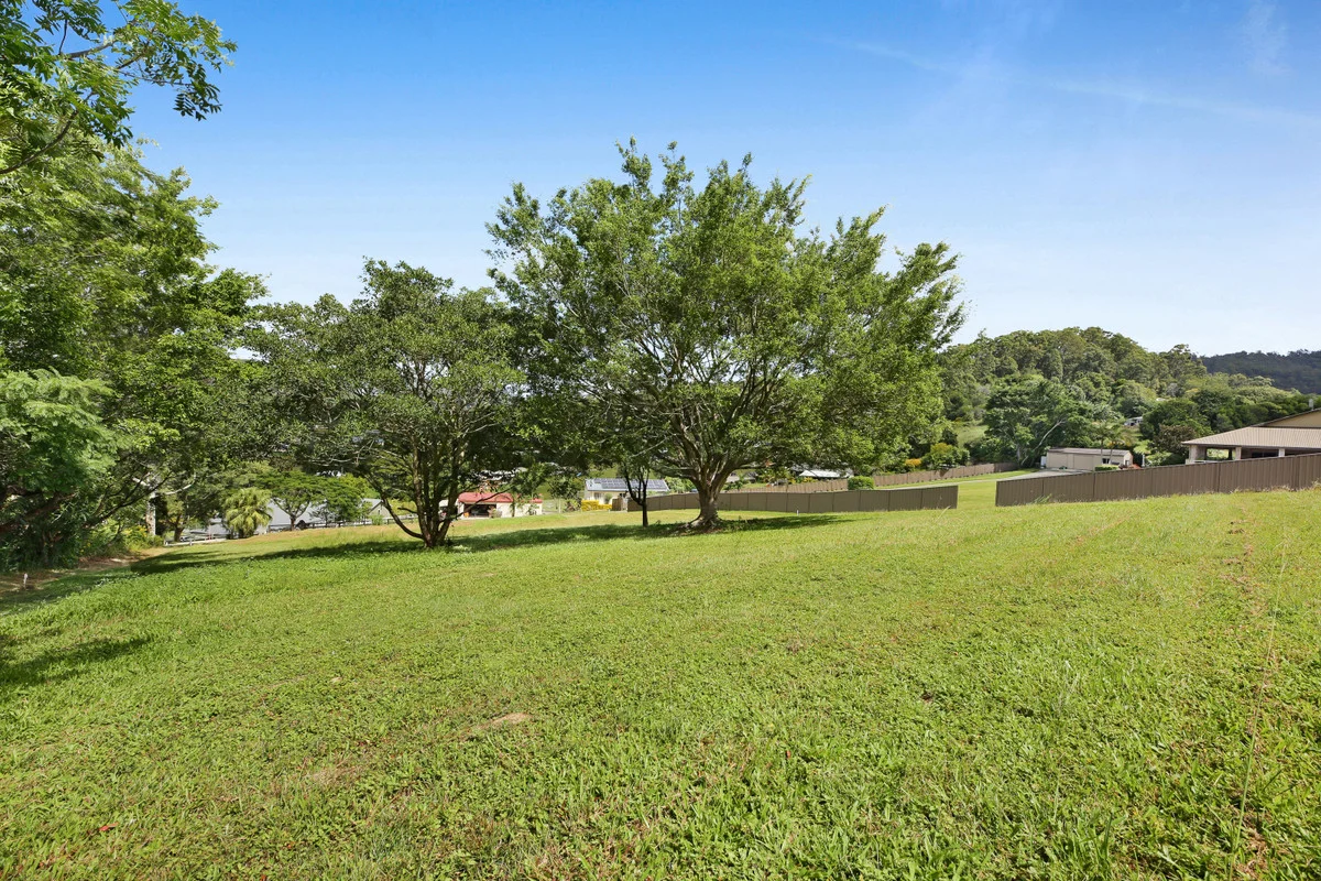 Additional image 13 of 383 Bonogin Road, Bonogin QLD 4213