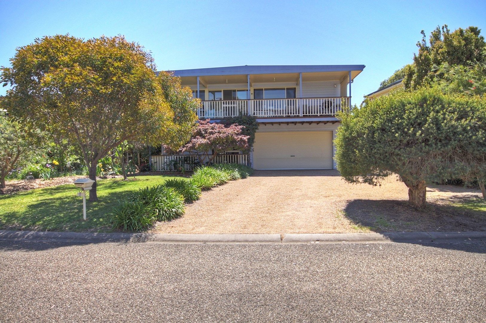 6 Currawong Cl, Raymond Island VIC 3880, Image 0