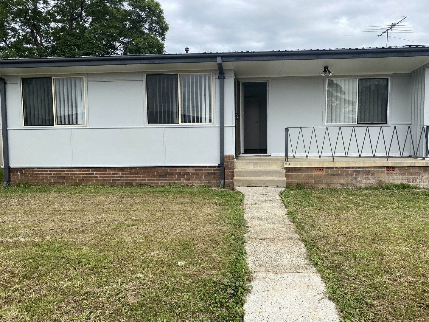 6 Clifton Place, Cartwright NSW 2168 House For Rent Domain