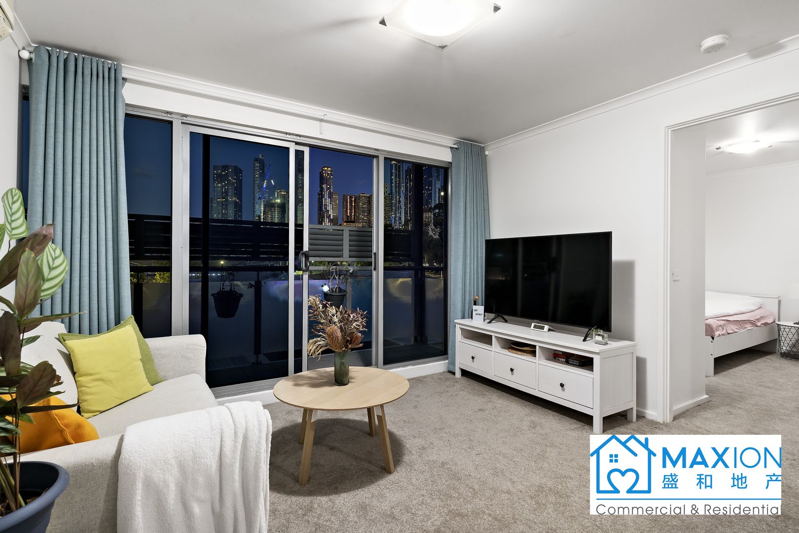 2 bedrooms Apartment / Unit / Flat in 513/118 Dudley Street WEST MELBOURNE VIC, 3003