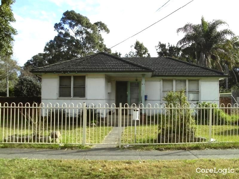 3 bedrooms House in 156 Willan Drive CARTWRIGHT NSW, 2168