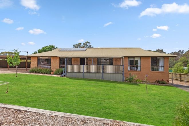 Picture of 10 Brucewater Court, BROADFORD VIC 3658
