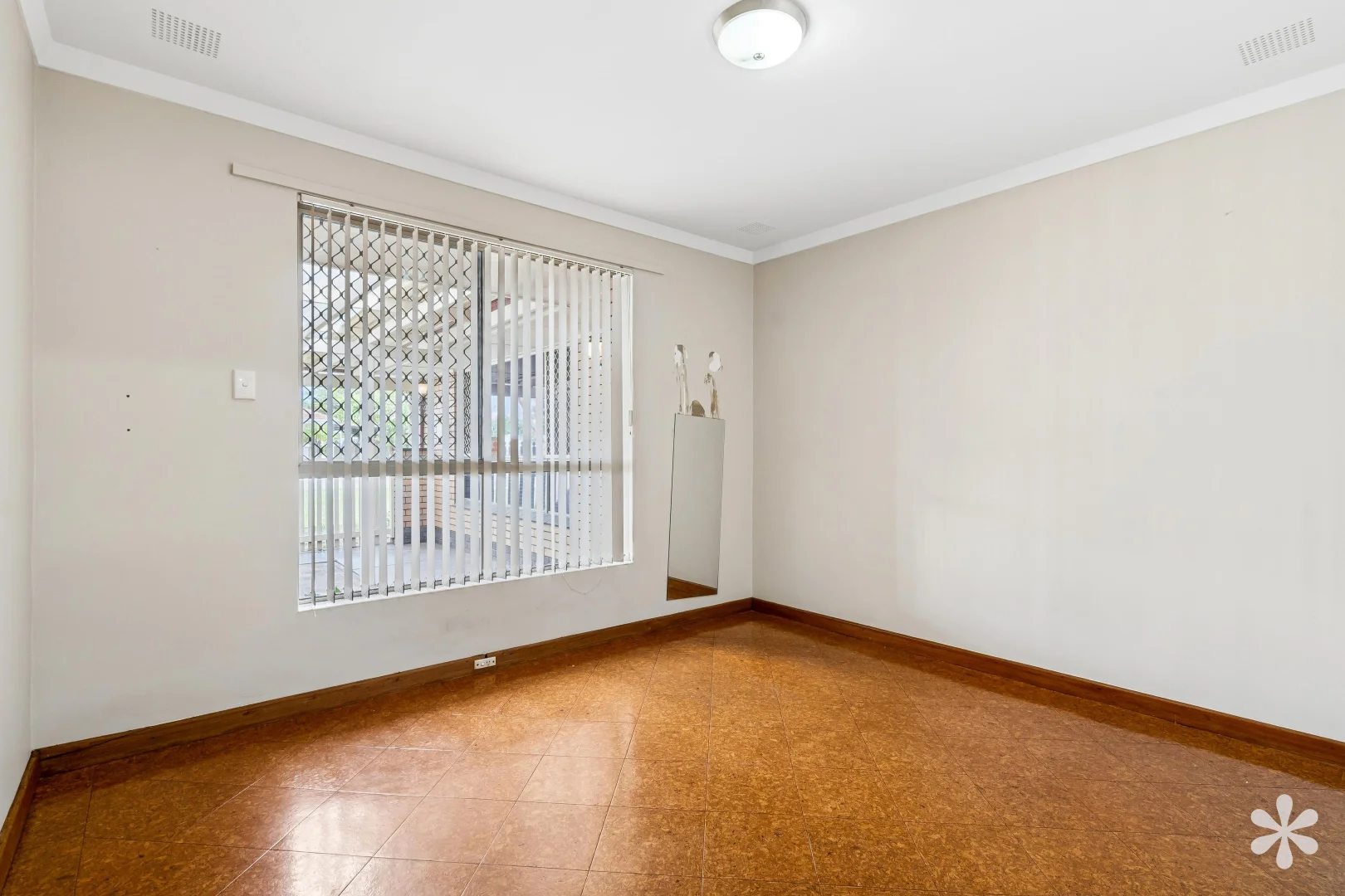 Additional image 3 of 215 Hardey Road, Belmont WA 6104