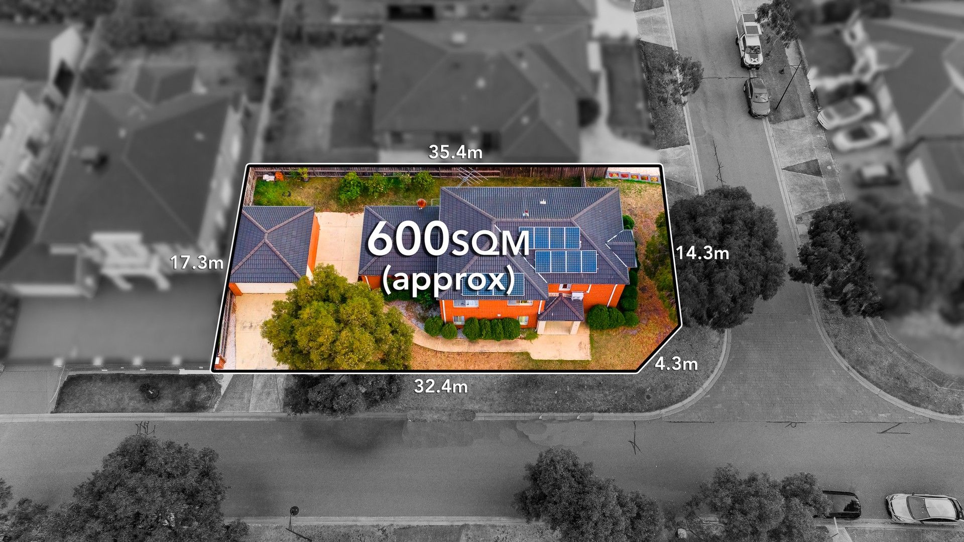4 bedrooms House in 1 Emmaline Crescent KEYSBOROUGH VIC, 3173