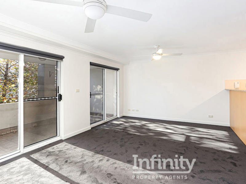 2 bedrooms Apartment / Unit / Flat in 15/300-322 Mitchell Road ALEXANDRIA NSW, 2015