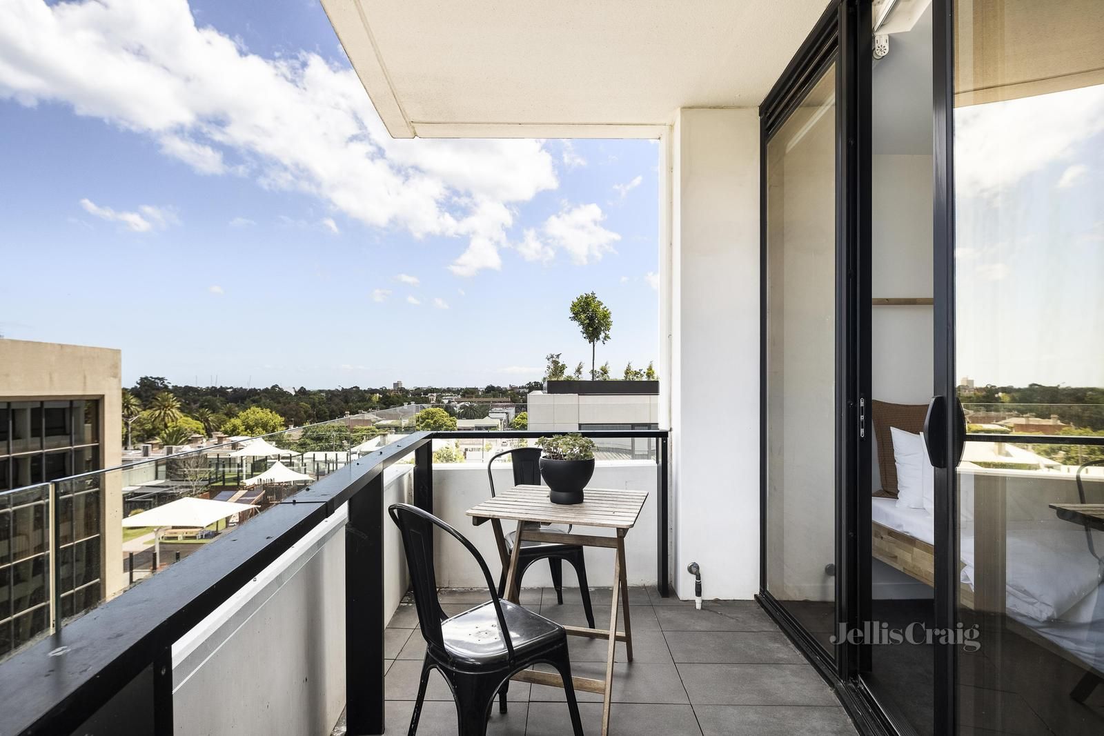 606/74-76 Eastern Road, South Melbourne VIC 3205, Image 2