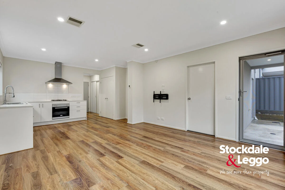 Additional image 7 of 72 Frontier Avenue, Greenvale VIC 3059