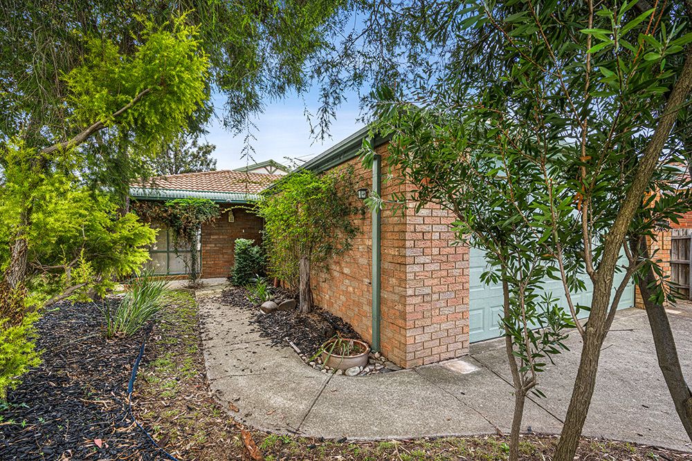 16 Martens Ct, Taylors Lakes VIC 3038 House For Rent 530 Domain