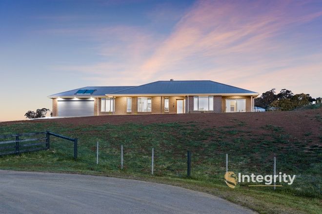 Picture of 680 Denereaz Drive, PHEASANT CREEK VIC 3757