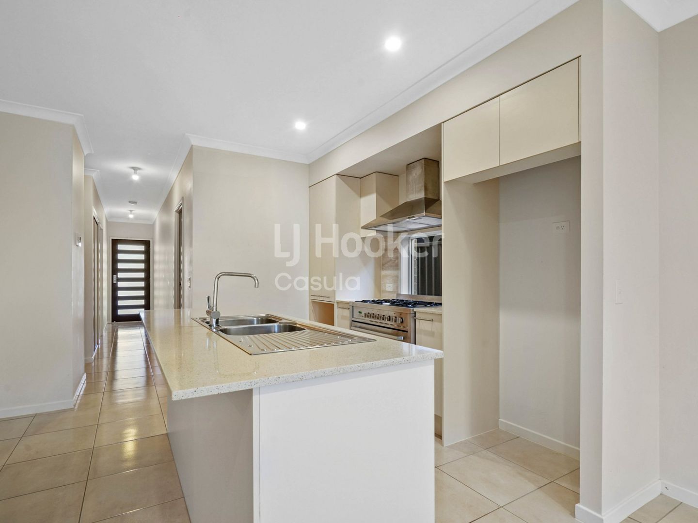 18 Glycine Street, Denham Court NSW 2565, Image 2