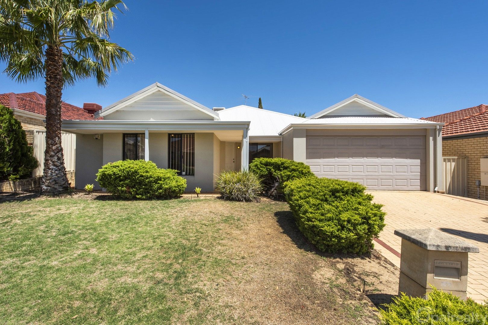 4 bedrooms House in 10 Baxter Rise BALDIVIS WA, 6171