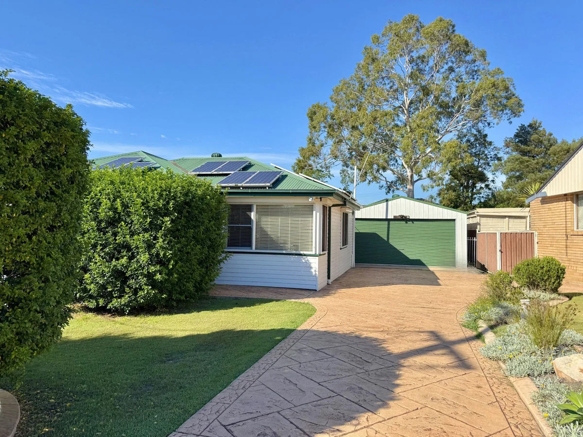 Primary image of 43 Alexandra Avenue, Rutherford NSW 2320