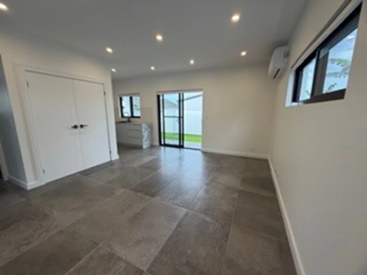 Additional image 2 of 3A Hinchen street, Guildford NSW 2161