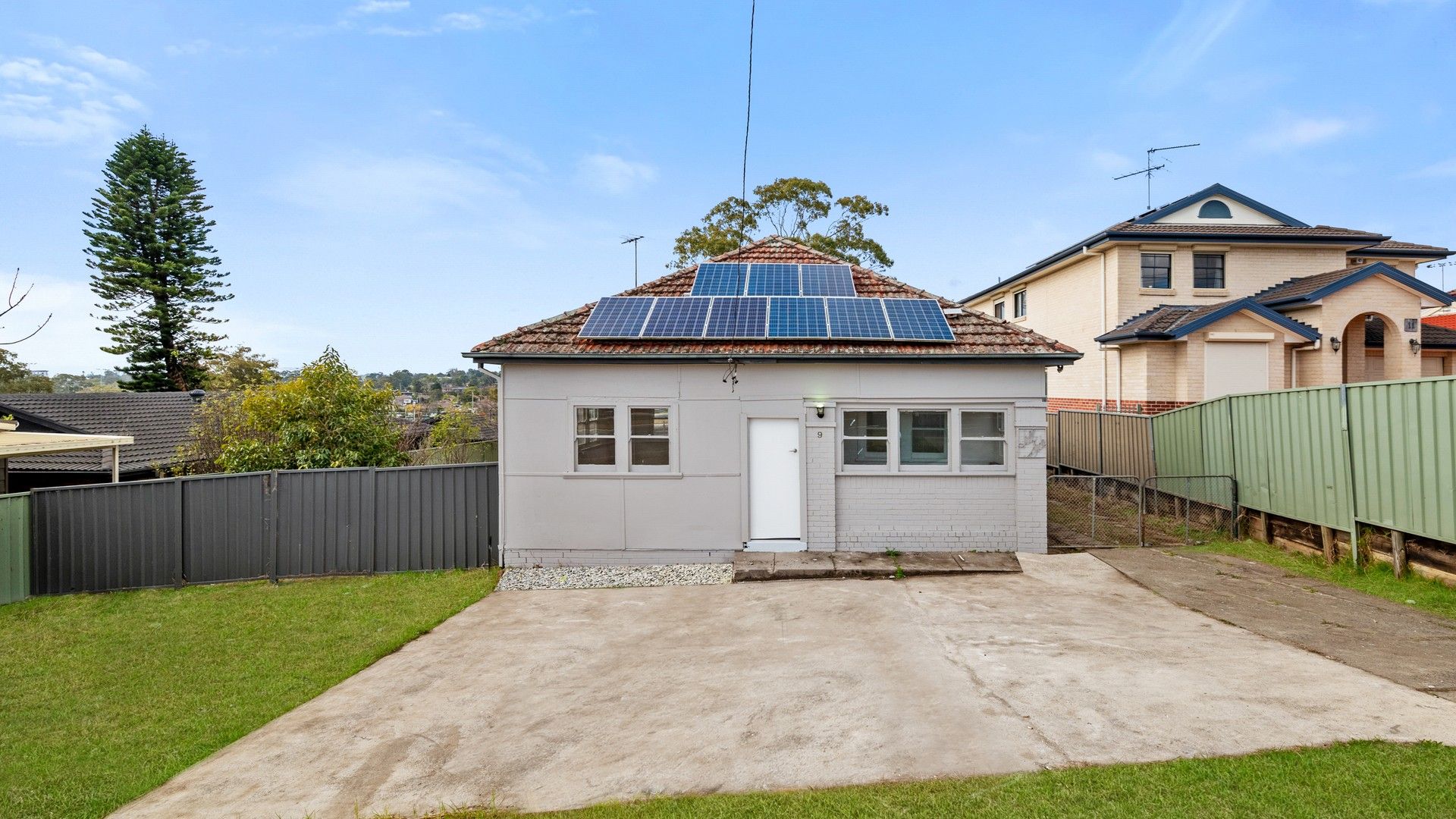 3 bedrooms House in 9 Appin Road BRADBURY NSW, 2560