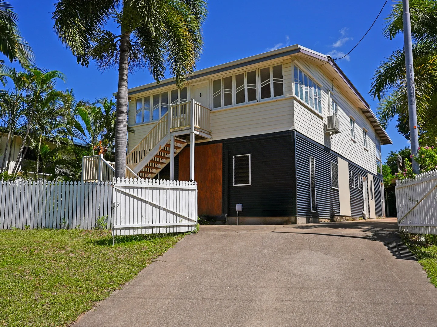 50 Bell Street, South Townsville QLD 4810