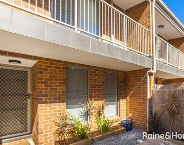 23/24 Crebert Street, Mayfield East NSW 2304