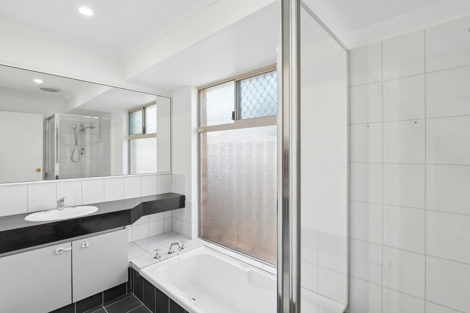 Additional image 9 of 16 Waterside Crescent, Gwelup WA 6018