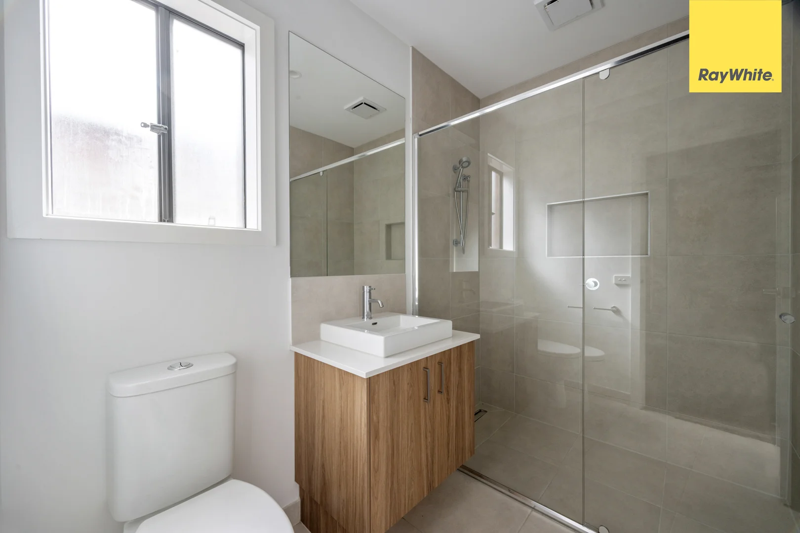 Additional image 3 of 6 Shelterbelt Avenue, Weir Views VIC 3338