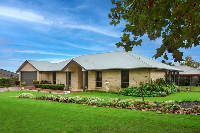 Picture of 4 Currawong Drive, HIGHFIELDS QLD 4352