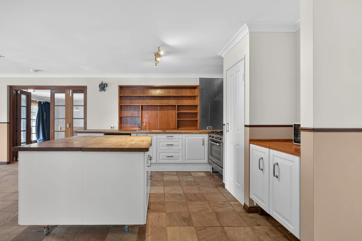 Additional image 10 of 70 The Avenue, Warnbro WA 6169