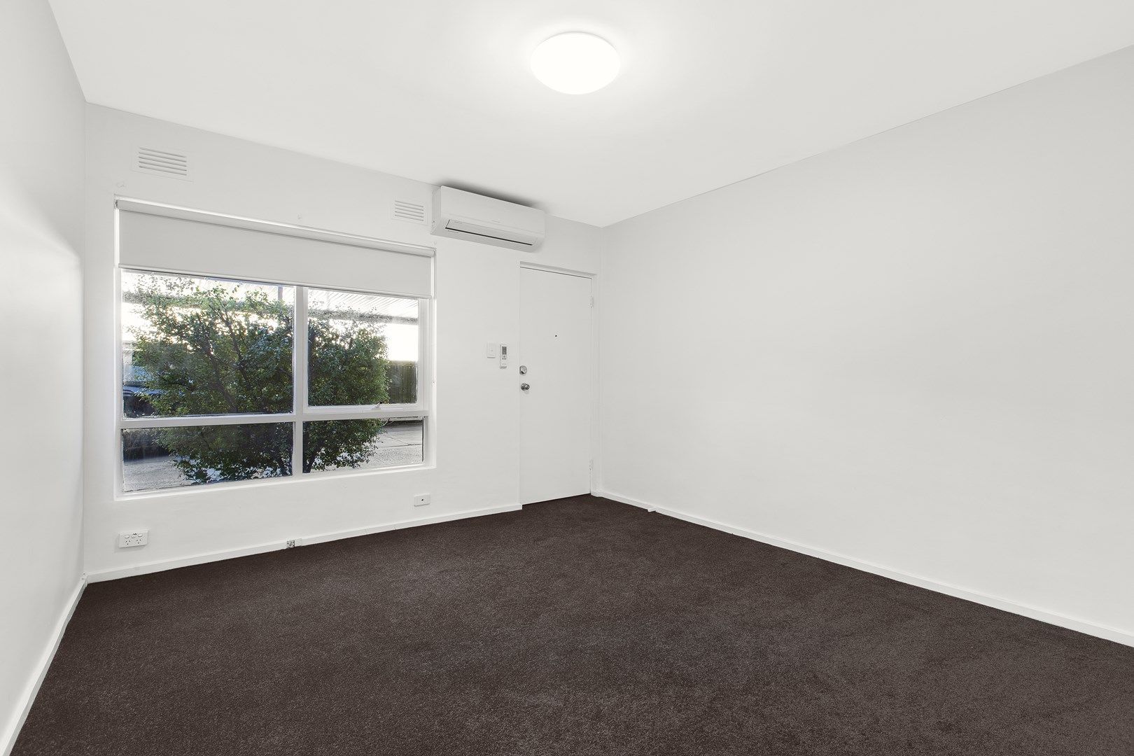 2 bedrooms Apartment / Unit / Flat in 1/55 Mimosa Road CARNEGIE VIC, 3163