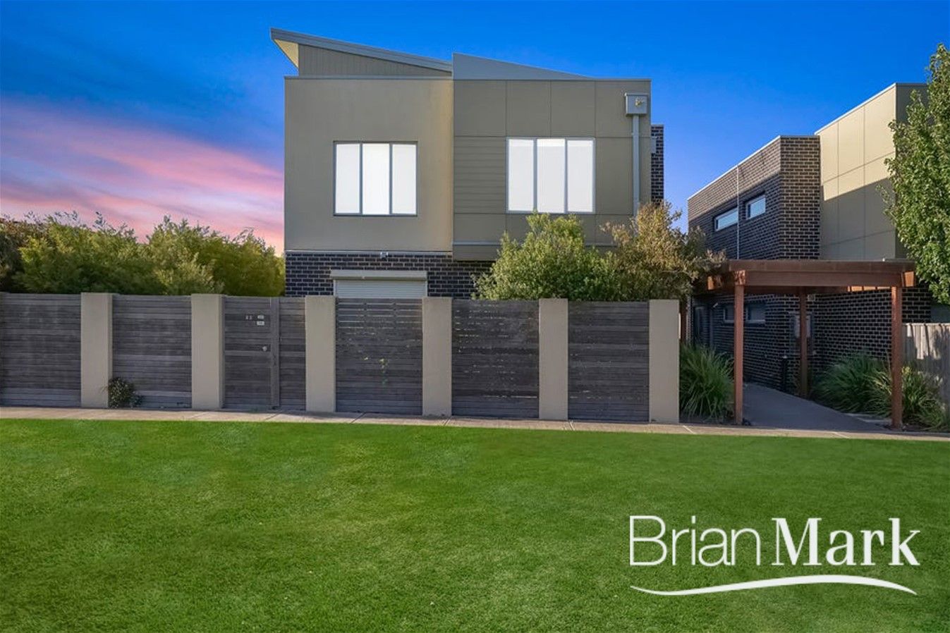 2 bedrooms House in 24/5 Thomas Carr Drive TARNEIT VIC, 3029